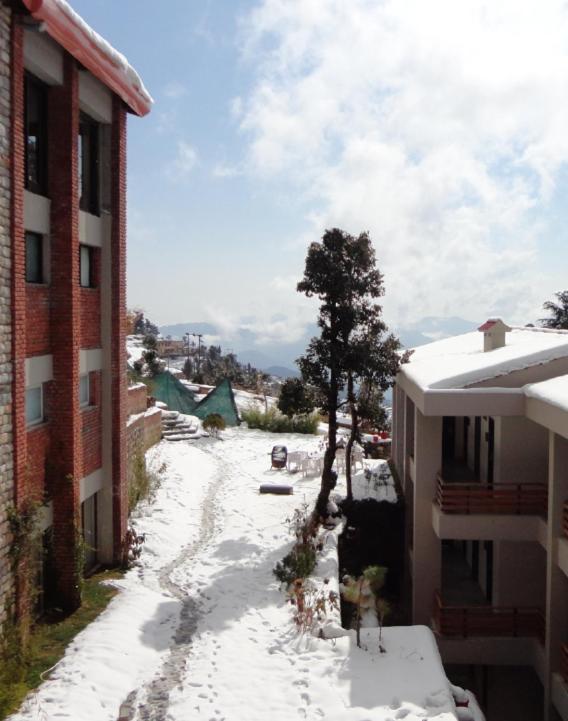 Club Mahindra Kanatal Exterior foto